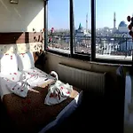 Mesnevi Hotel 2*